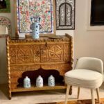 كونسول / بوفيه خشبي تراثي بنقوش زهرية ورف مفتوح (Rustic Carved Wooden Cabinet)